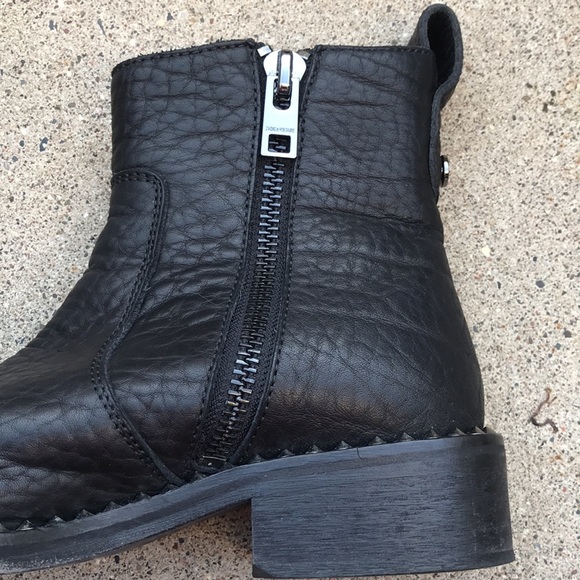 💙Zadig & Voltaire Express Clous Black Leather Ankle Boots - Picture 15 of 16